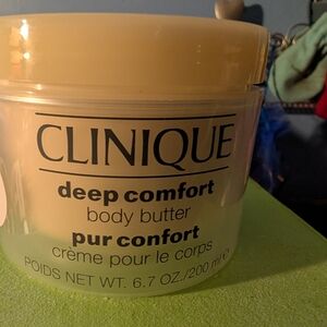 Clinique Deep Comfort Body Butter in Cream